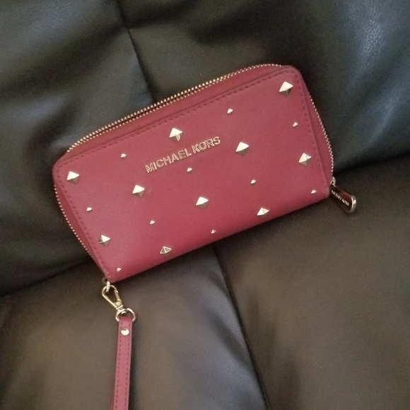 MK red purse and wallet - Picture 7 of 8